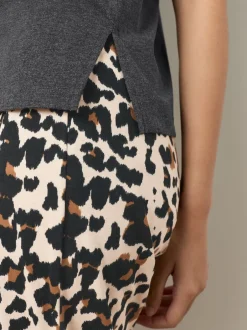 Next - Pyjama à manches courtes Anthracite imprimé léopard Clearance