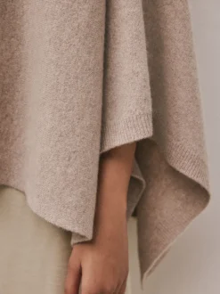 Next Avoine - Poncho cape en maille fine