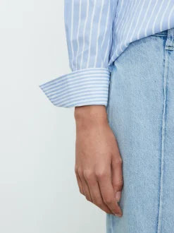 Next - Chemise extensible ajustée Essential à manches longues Bande bleue/blanche Online