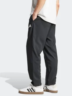 adidas Bas de survêtement Small Essentials Stanford à logo et ourlet ouvert Clearance
