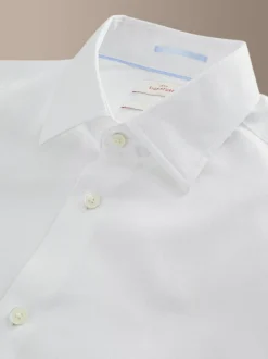 Next Blanc - Ajustement régulier - Chemise Signature texturée à manches longues New