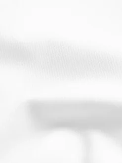 Next - Ajustement régulier - Chemise élégante texturée facile d’entretien à poignets simples Blanc Outlet