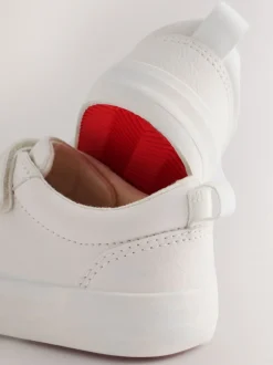 Next Blanc - Baskets à deux lanières à fermeture tactile Best