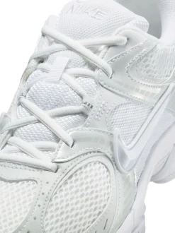 Nike - Baskets V5 Tapis de couches Blanc New