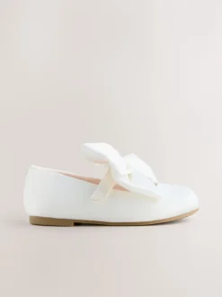 Next Blanc - Chaussures Mary Jane pour occasions en satin à fleurs avec nœud
