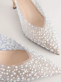 Next Blanc - Détail bijoux en vinyle à bout pointu Forever Comfort® À attache à l’arrière Discount