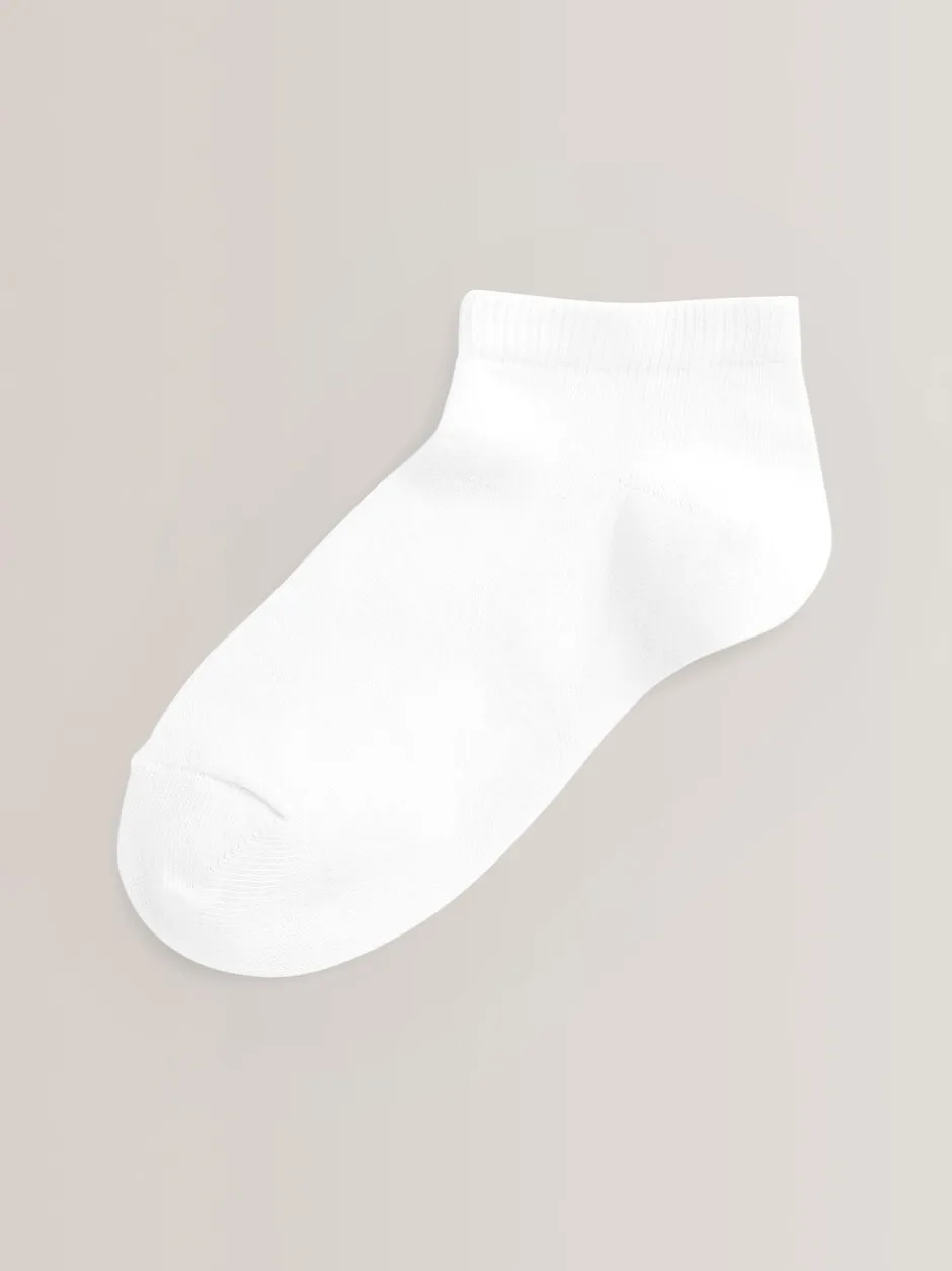 Next Blanc - Paquet de 7 chaussettes d'entraînement en coton riche Outlet