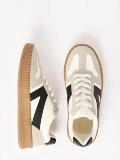 Friends Like These - Baskets de sport à lacets rétro à semelle en gomme Blanc noir Clearance