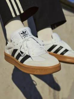 adidas originals Blanc perlé - Baskets XLG Samba Outlet