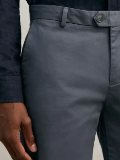 Reiss Bleu avio - Short chino casual Wicket coupe courte Clearance