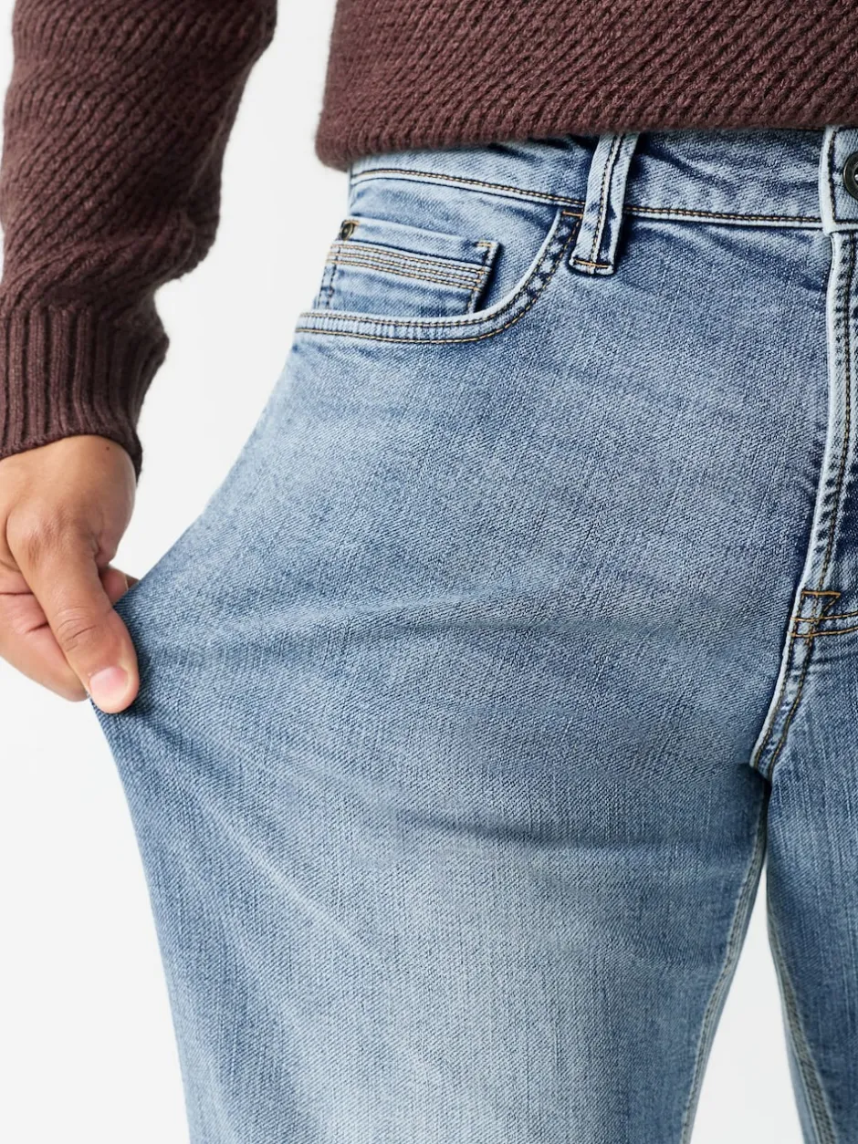 Next Bleu clair vintage - - Jeans stretch de confort Ajustement droit Clearance