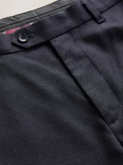 Next Bleu marine - Ajustement régulier - Pantalons Signature en 100 % laine avec ceinture Motion Flex