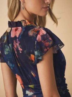 Next Bleu marine à fleurs - Robe longue Grande occasion à col en V Imprimé en maille Plissé New