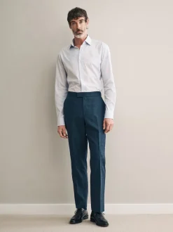 Next Bleu marine - Pantalon Signature Smart en laine italienne texturée avec pattes d'ajustement sur les côtés New