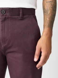 Next - Ajustement droit - Pantalon chino stretch bordeaux