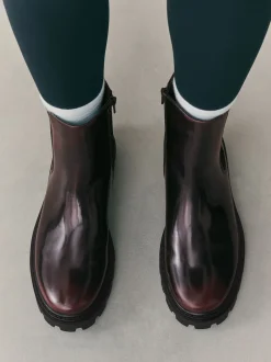 Next Bourgogne Rouge Brevet - Bottines Forever Comfort® à semelle crantée Chelsea Discount