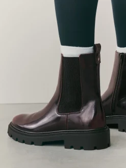 Next Bourgogne Rouge Brevet - Bottines Forever Comfort® à semelle crantée Chelsea Discount