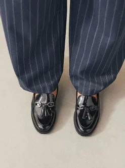 Next Brevet de la Marine - Mocassins vernis à glands avec détails métalliques Online