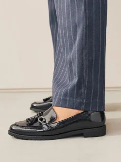 Next Brevet de la Marine - Mocassins vernis à glands avec détails métalliques Online