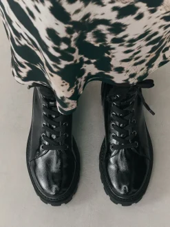 Next Brevet noir - Bottes à lacets Forever Comfort® New