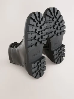 Next Brevet noir - Bottes à lacets Forever Comfort® New