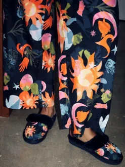 Never Fully Dressed Chaussons mules doublés de fausse fourrure matelassés Discount