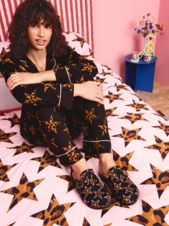 Eleanor Bowmer Chaussons mules à étoile léopard Outlet