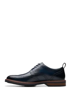 Clarks Chaussures Aldwin Limit en cuir Sale