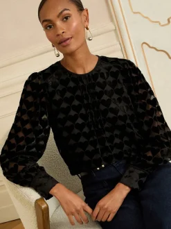 Love & Roses Coeur noir - Chemisier en tissu dévoré à manches longues et col rond Outlet