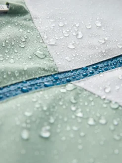 Next - Veste à capuche imperméable doublée de polaire (3-17ans) Color block bleu/vert Sale