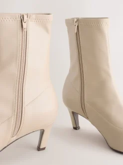 Next Crème - Bottes chaussettes Forever Comfort® à bout pointu Hot