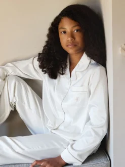 The Little Tailor Crème - Pyjama de Noël boutonné en satin pour enfant Hot