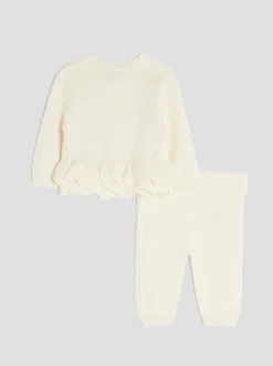 River Island Crème - Cardigan à péplum bébé fille Hot