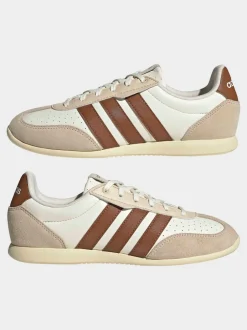 adidas - Baskets Barreda Lo Crème/blanc New