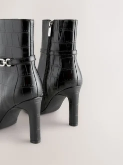 Next Croco noir en relief - Bottines à talons Forever Comfort® avec quincaillerie Sale