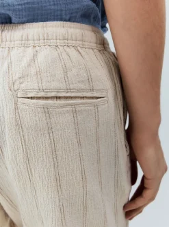 Next écru - Short texturé à rayures et taille élastique Online