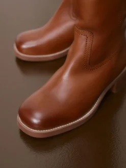 Next Cuir marron fauve - Bottes à enfiler Forever Comfort® hauteur genou Discount