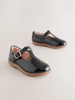 Next Cuir noir verni - Chaussures premiers pas avec barre en T à fermeture par contact Clearance