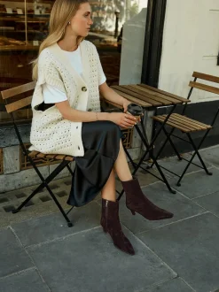 Next Daim marron chocolat - Bottines à talons Forever Comfort® avec bout ciselé Sale