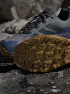 adidas Terrex Gris - adidas Baskets de randonnée Terrex Skychaser AX5 GORE-TEX Outlet