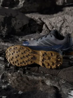 adidas Terrex Gris - adidas Baskets de randonnée Terrex Skychaser AX5 GORE-TEX Outlet