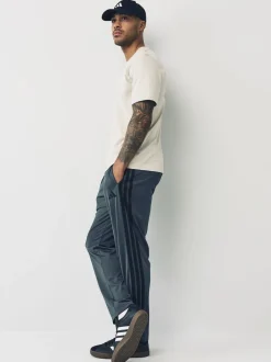 adidas Gris - Coupe classique 3-Rayure Tricot à ourlet ouvert Survêtement Sale