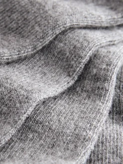 Next Gris - Lot de 4 chaussettes invisibles en modal