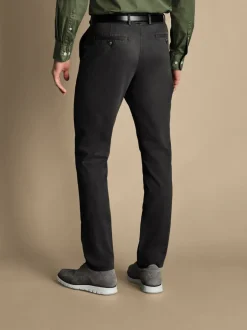 Charles Tyrwhitt Gris - Pantalon chino Classic Fit Ultimate sans fer New