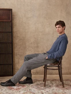 Next Gris - Pantalons élégants texturés et fuselés coupe standard avec laine Online