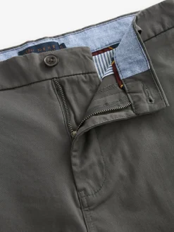 Next - Ajustement droit - Short chino stretch Gris de charbon de bois Best