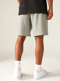 Nike - Shorts en maille Club Gris foncé Hot