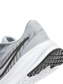 Nike - Baskets de course Run Defy Roads Gris/Blanc Discount