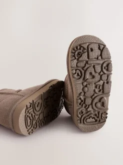 Next Hydrofuge marron vison - Bottes à enfiler en daim Outlet