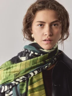 Next Impression De paume noire - Écharpe légère